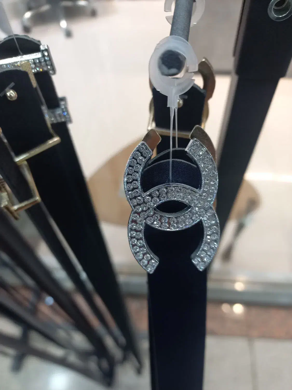 کمربند زنانه فقط ۱۴۰|کیف، کفش، کمربند|مشهد, بالا خیابان|دیوار