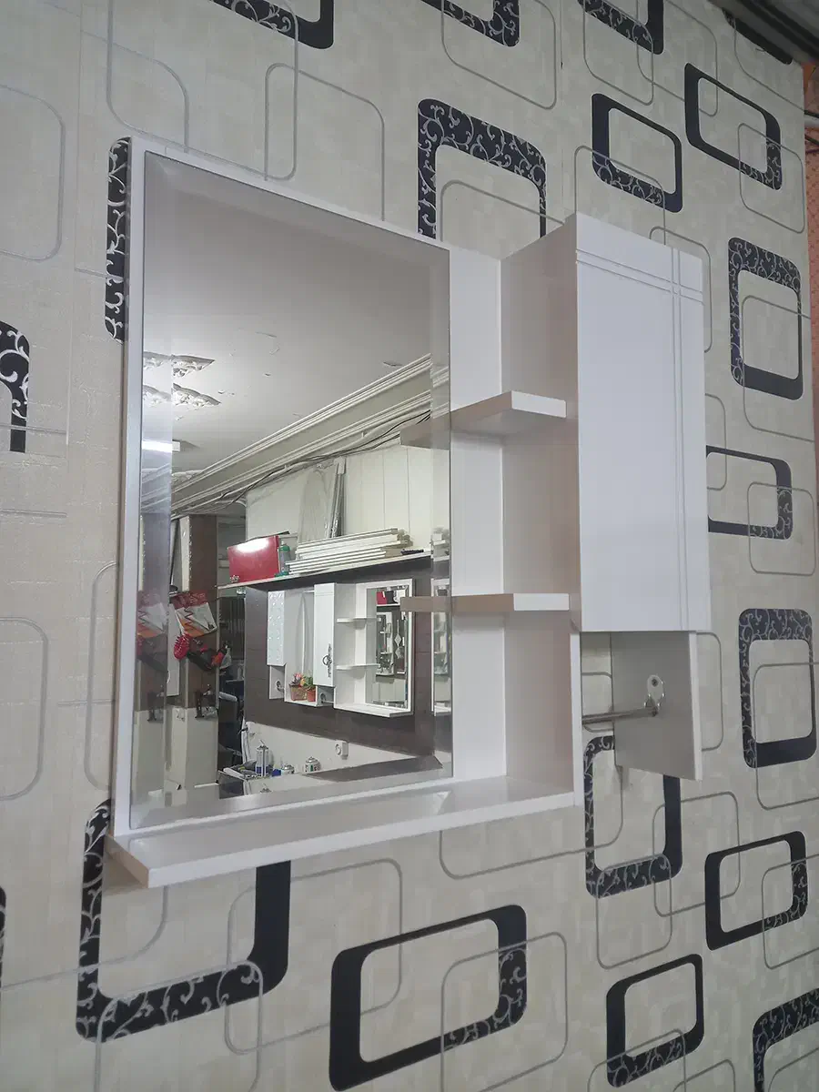 آینه باکس طبقه دار ۶۰ در ۶۰|لوازم سرویس بهداشتی|شاهینشهر, پاسداران|دیوار