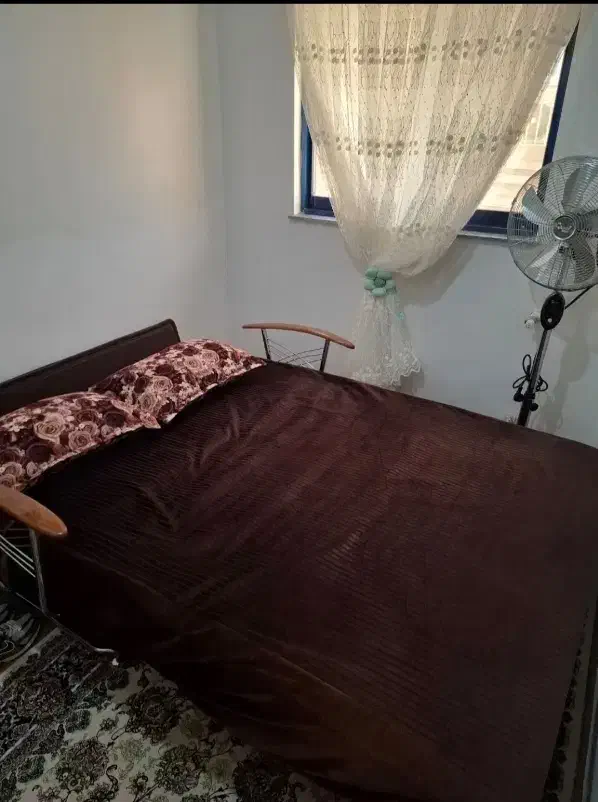 مبل دونفره تخت خواب شو|مبلمان خانگی و میز عسلی|رشت, توشیبا|دیوار