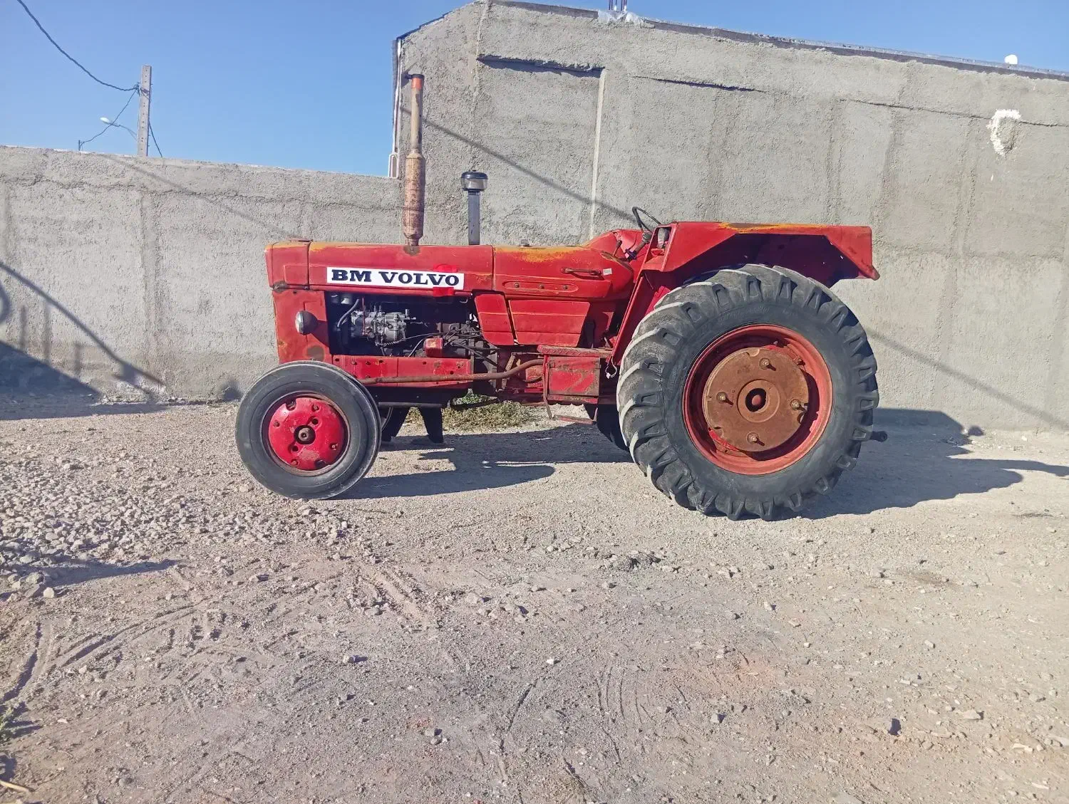 فروش تراکتور بی ام ولوو شیش سیلندر 800خشک|خودرو سنگین|اردبیل, |دیوار
