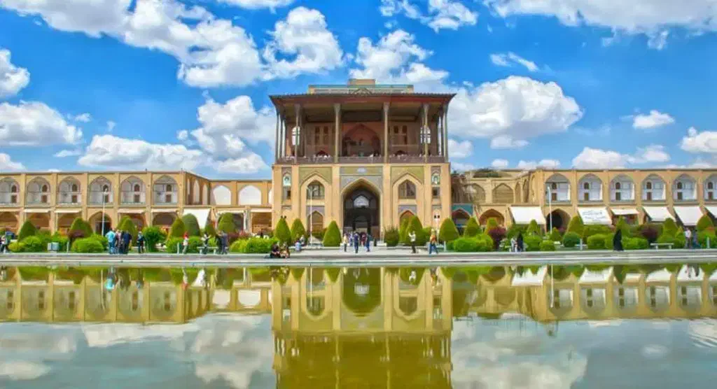 تور زمینی اصفهان**سفرهای زیبا**|تور و چارتر|شیراز, سینما سعدی|دیوار