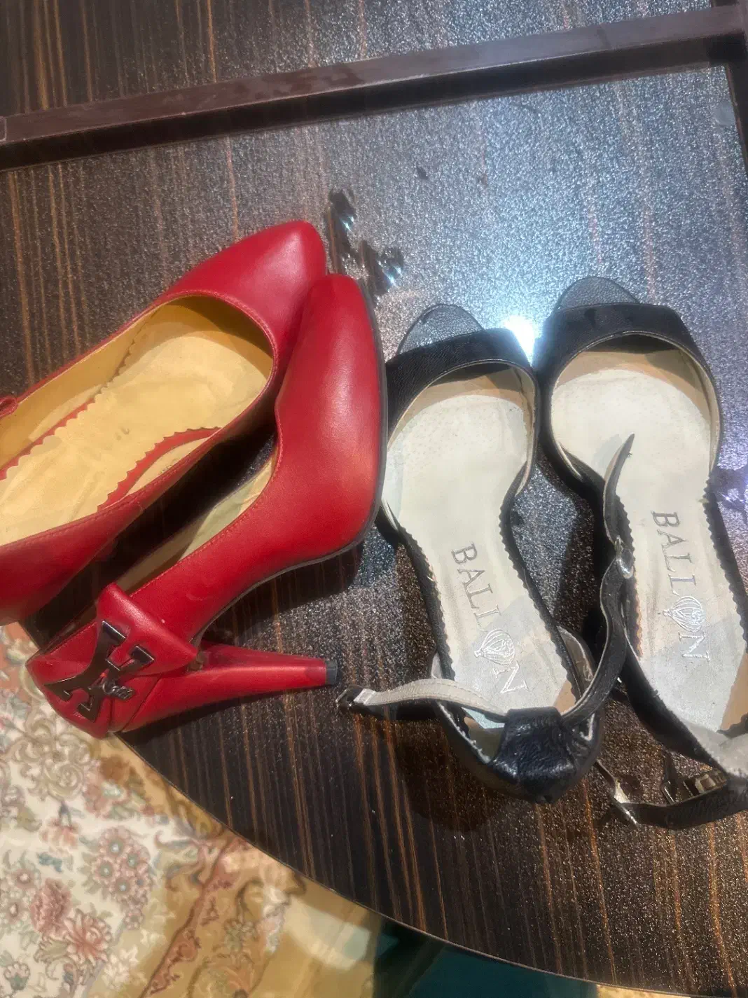 دوجفت کفش مجلسی|کیف، کفش، کمربند|برخوار, |دیوار