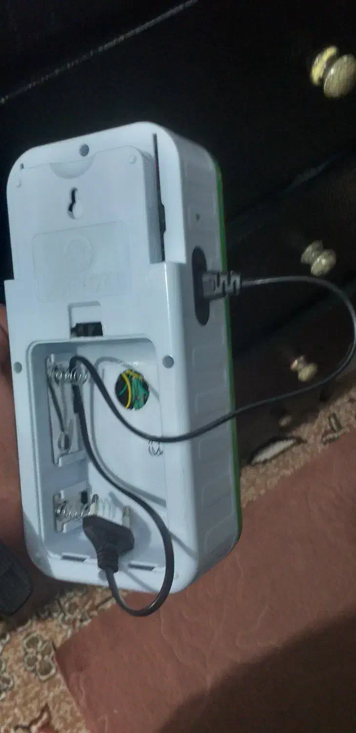 چراغ قوه پر نور|لامپ و چراغ|سنندج, |دیوار