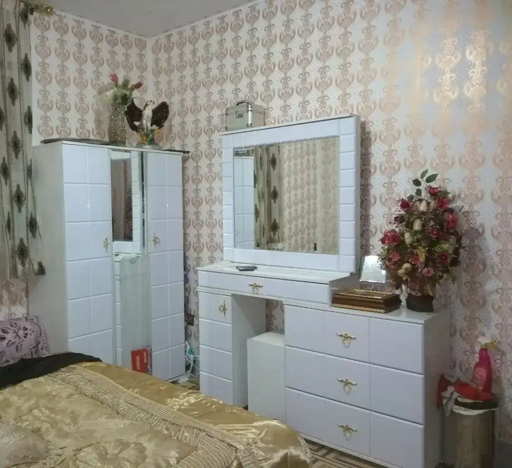 کمد|جاکفشی، کمد، دراور|قائن, |دیوار