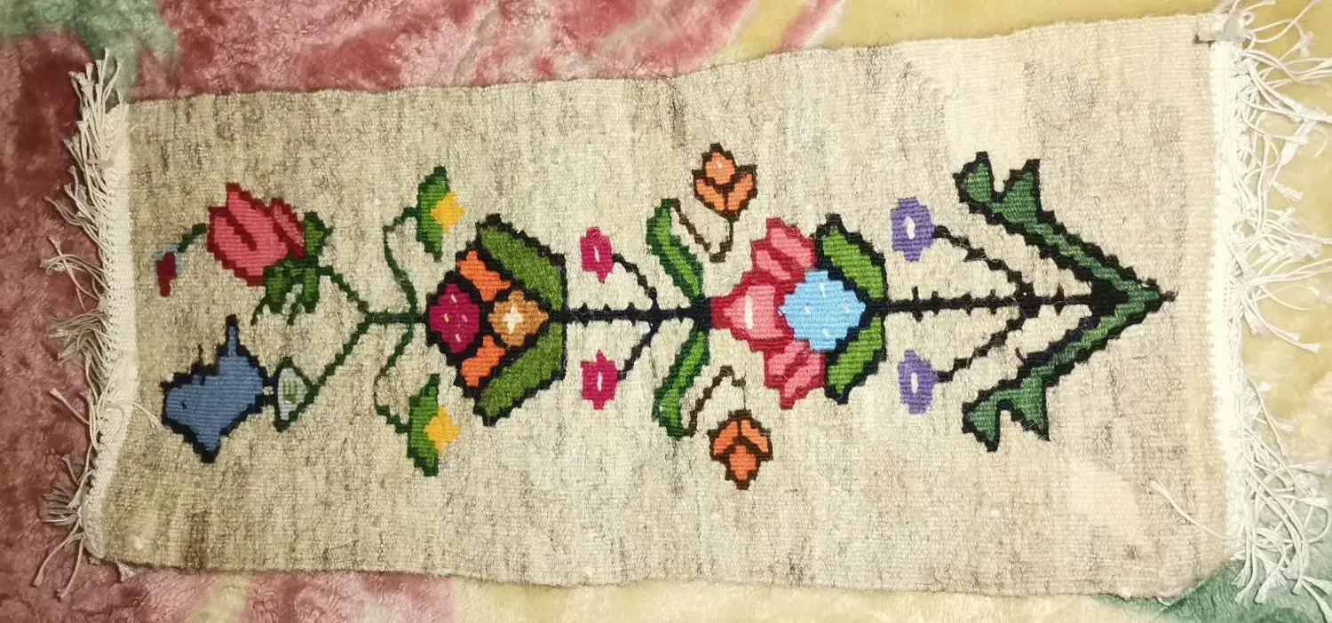 گلیم دستباف|گلیم، جاجیم، گبه|قم, زند آباد|دیوار