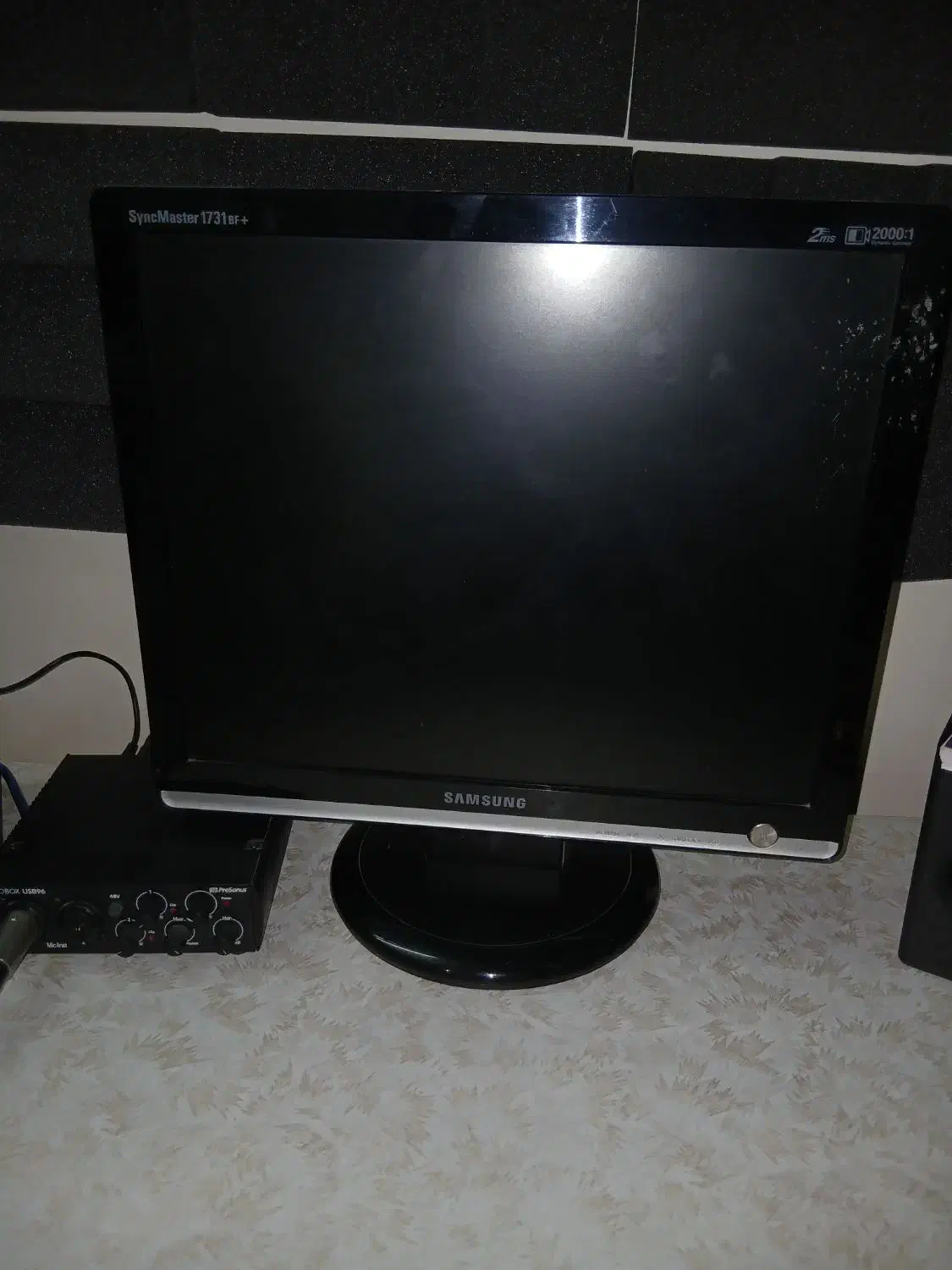 میز تحریر و مانیتور کامپیوتر|میز تحریر و کامپیوتر|تهران, مشیریه|دیوار