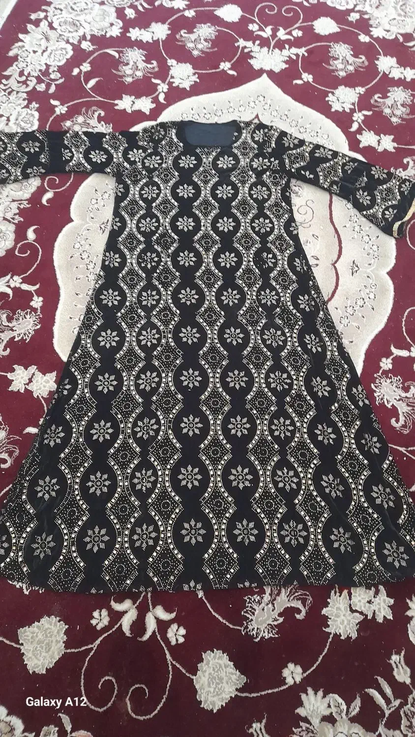 پیراهن مخمل وچادر|لباس|سرپل ذهاب, |دیوار