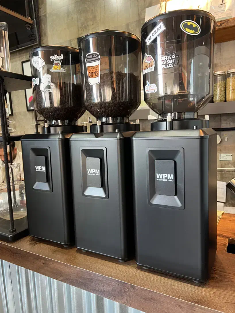 اسیاب wpm zd18|کافیشاپ و رستوران|شیراز, خلدبرین|دیوار