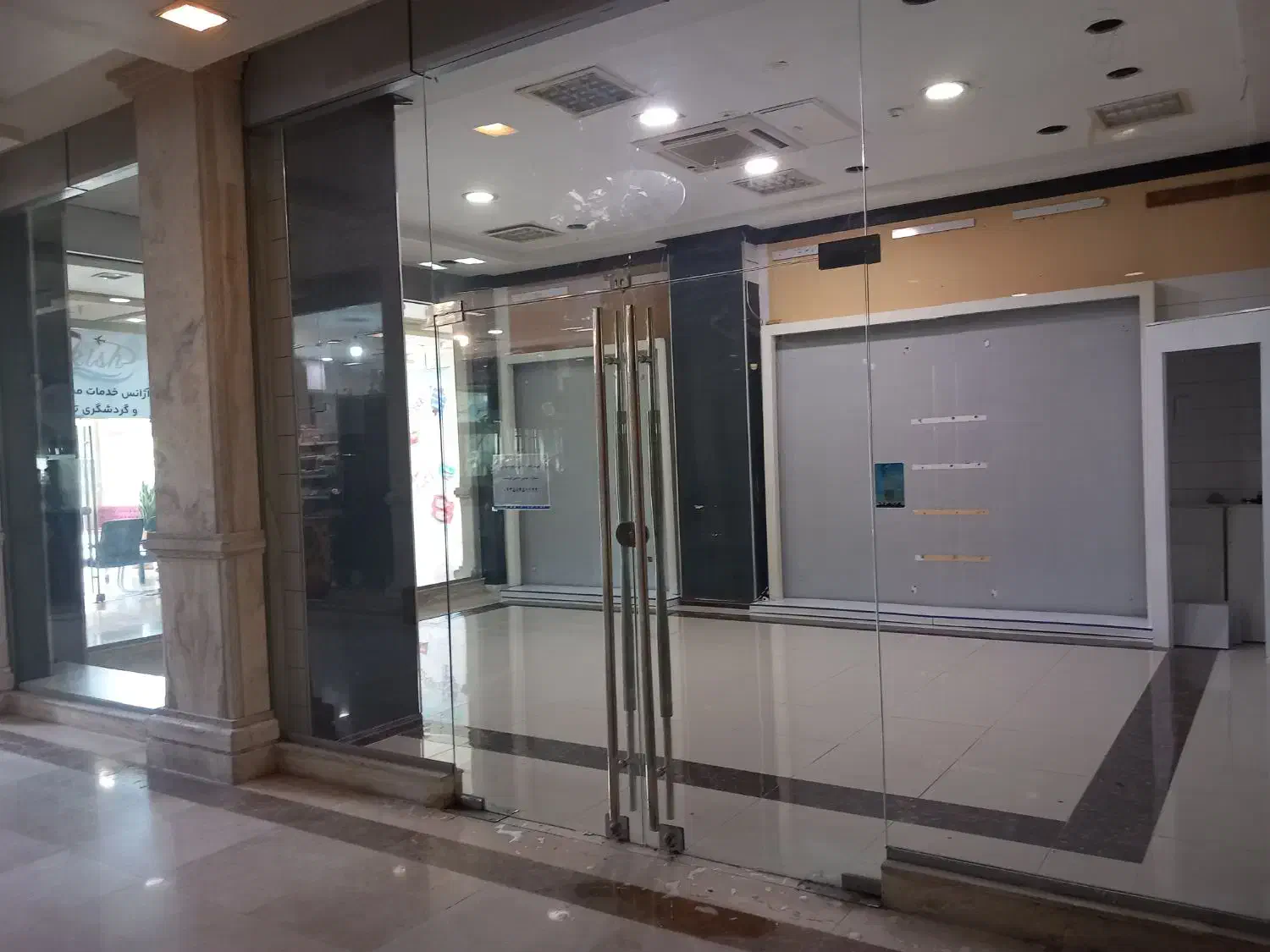 رهن و اجاره قابل تبدیل طبقه همکف سردونبش وتخلیه|اجارهٔ مغازه و غرفه|کیش, |دیوار