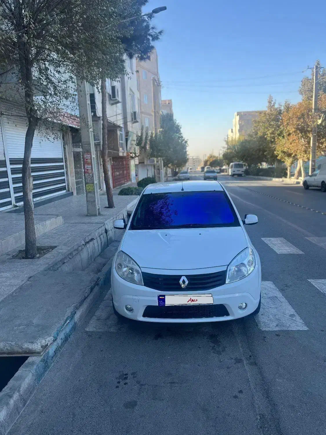 ساندرو مدل ۹۵کارکرد ۱۰۷۰۰۰اتومات|خودرو سواری و وانت|کرج, بنیاد|دیوار