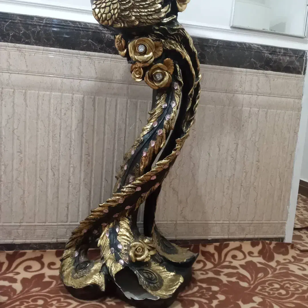 ساعت تمیز نو هست|ساعت دیواری و تزئینی|امیدیه, |دیوار