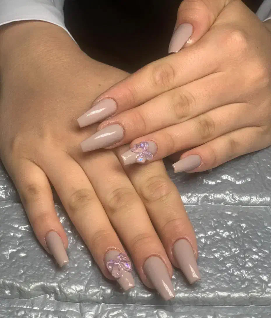 وسایل با کاشت ناخن ۳۵۰|آرایشی، بهداشتی، درمانی|قم, شهرک قدس|دیوار