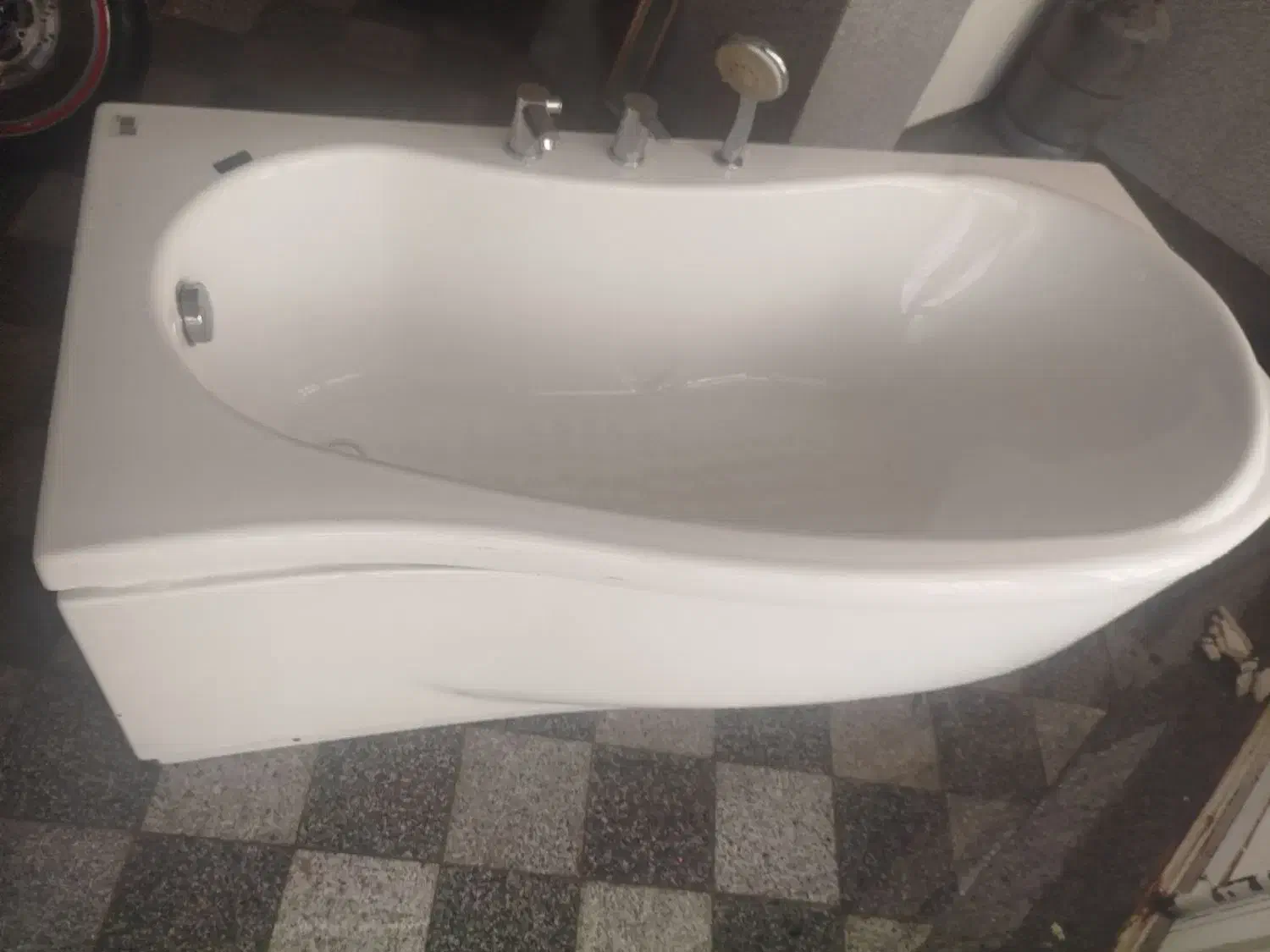 وان نو|لوازم حمام|تربت‌حیدریه, کاشانی|دیوار