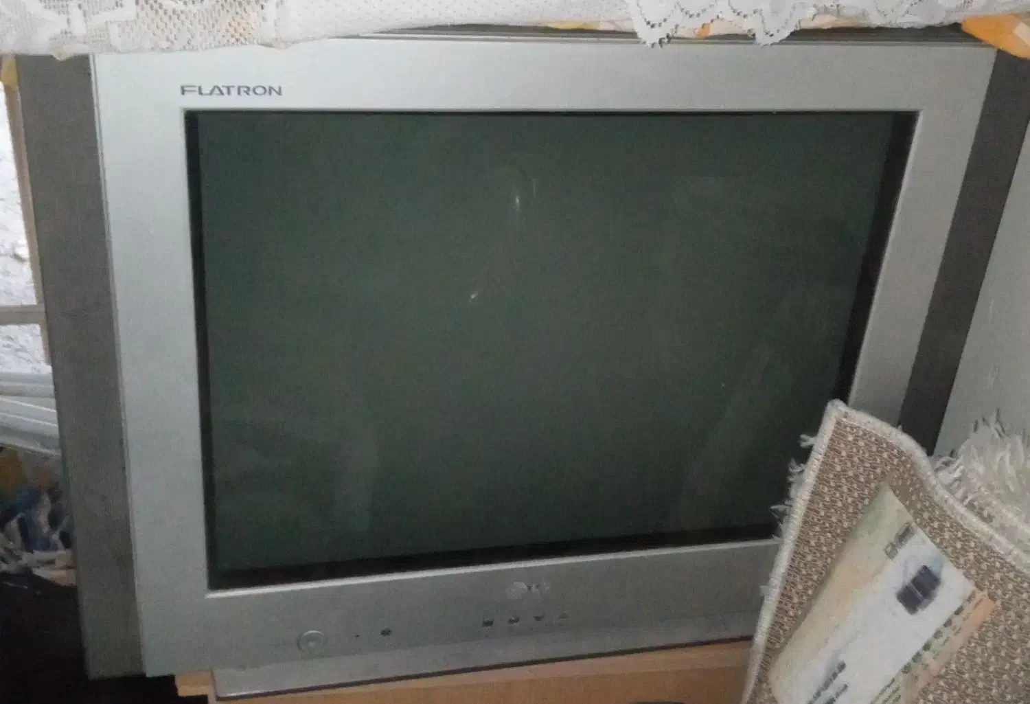 تلویزیون21اینچ|تلویزیون و پروژکتور|سیرجان, |دیوار