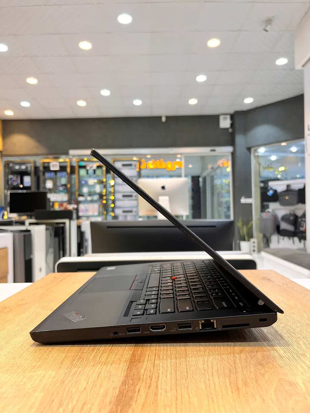 لنوو تینک پد i7 رم16 ssd512 گرافیک دار|رایانه همراه|کرمان, |دیوار