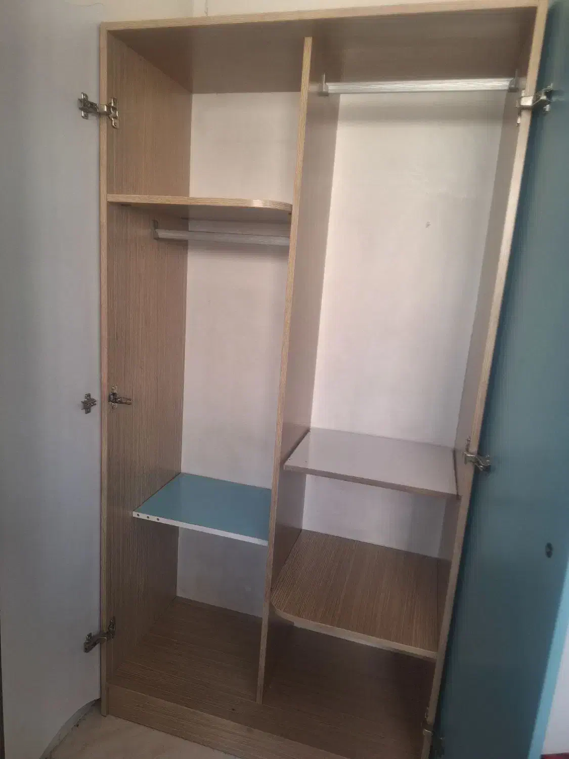 کمد بچه جادار کار کرده|جاکفشی، کمد، دراور|تهران, بهداشت|دیوار