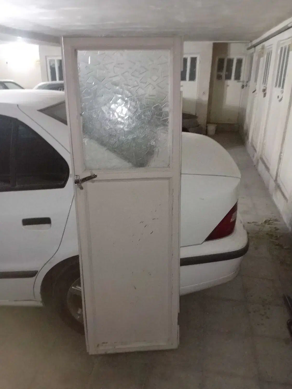 درب حمام آلومینیومی|مصالح و تجهیزات ساختمان|کرج, شاهینویلا|دیوار