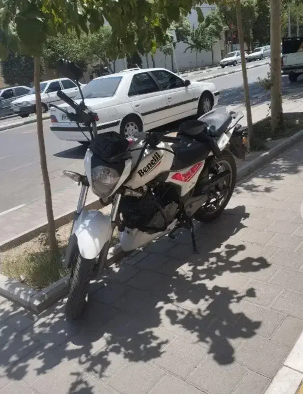 بنلی ۱۵۰|موتورسیکلت|همدان, |دیوار