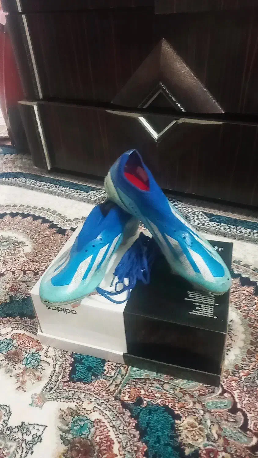 استوک آدیداس|کیف، کفش، کمربند|صفادشت, |دیوار