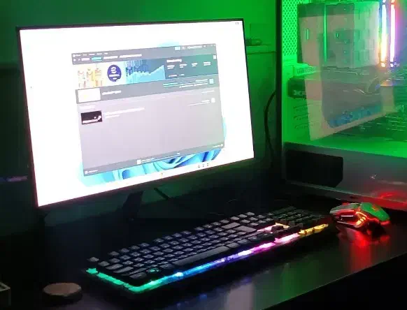 مانیتور ۲۴ اینچ g plus (جی پلاس)|قطعات و لوازم جانبی رایانه|قم, انصارالحسین|دیوار