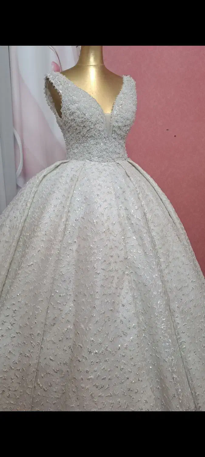 لباس عروس|لباس|مشهد, توس (بلوار توس)|دیوار