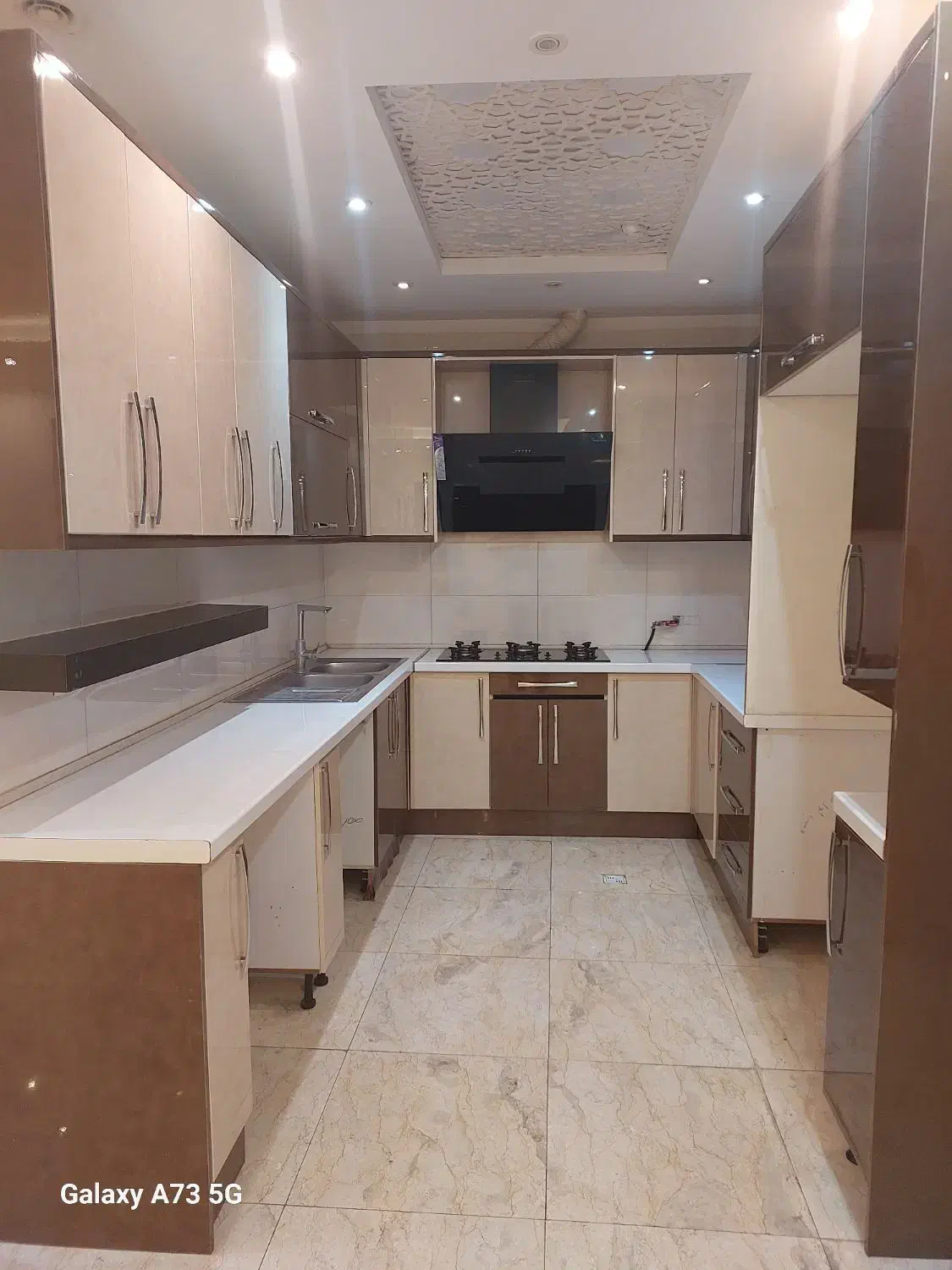 آپارتمان ۸۰متری بلوار مژدی (اوشان)|اجارهٔ آپارتمان|تهران, مینیسیتی (شهرک نفت)|دیوار