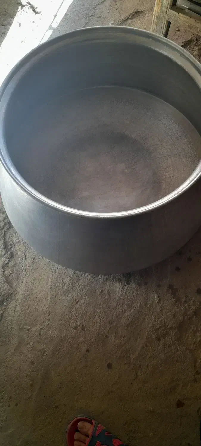 دیگ روحی|ظروف پختوپز|بروجرد, |دیوار