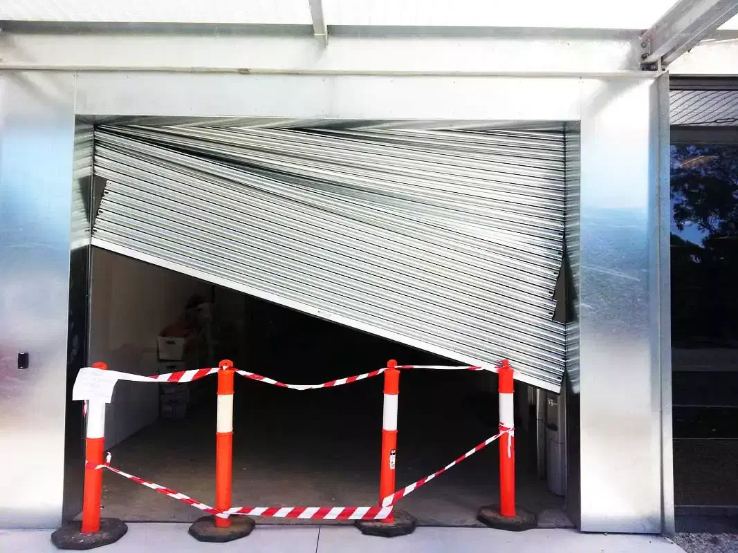 تعمیرات تخصصی کرکره برقی . انواع جوشکاری|خدمات پیشه و مهارت|ایلام, |دیوار