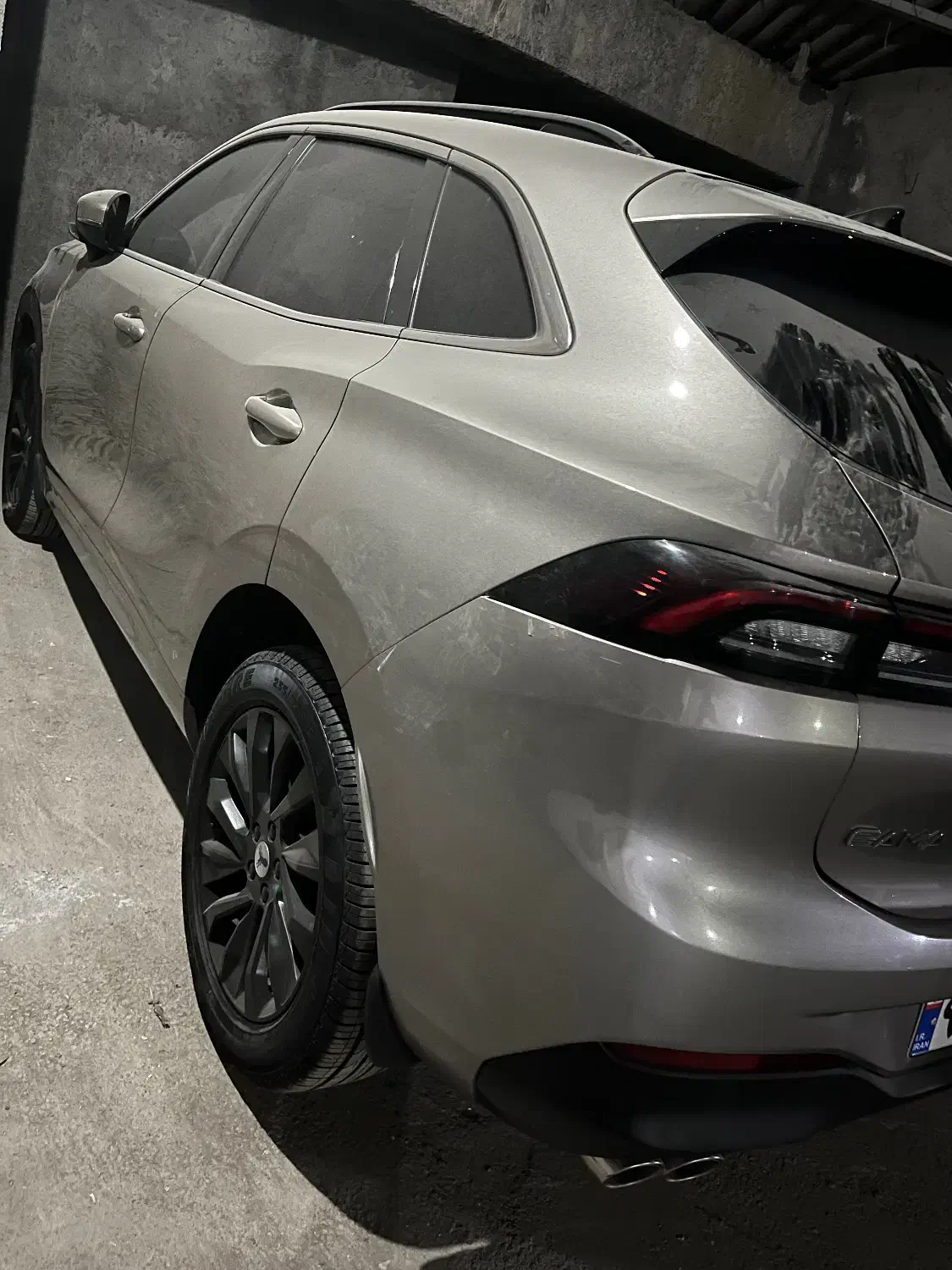 لاماری تیتانیوم|خودرو سواری و وانت|ایلام, |دیوار