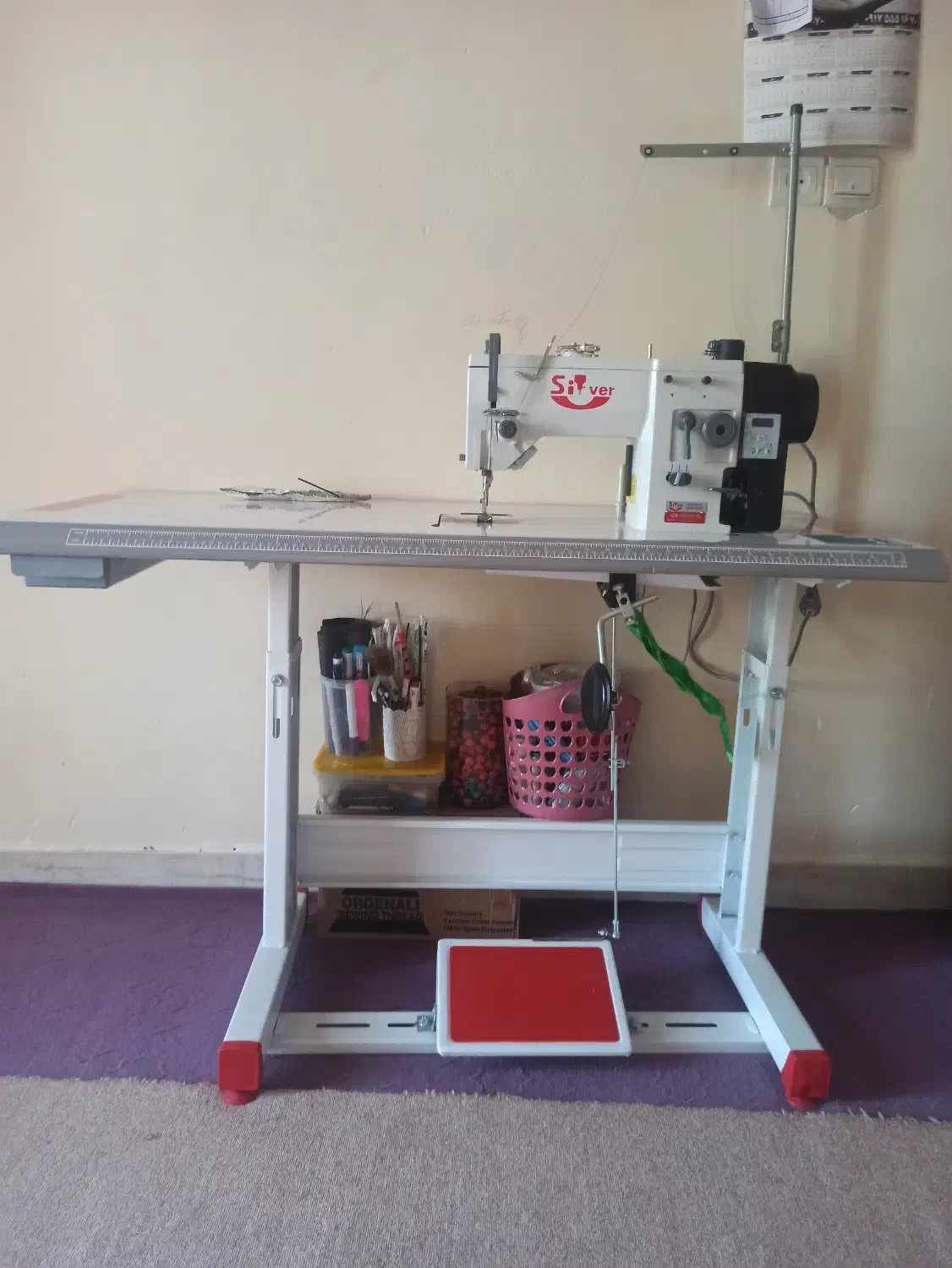 چرخ خیاطی|چرخ خیاطی و ریسندگی|شیراز, محراب|دیوار