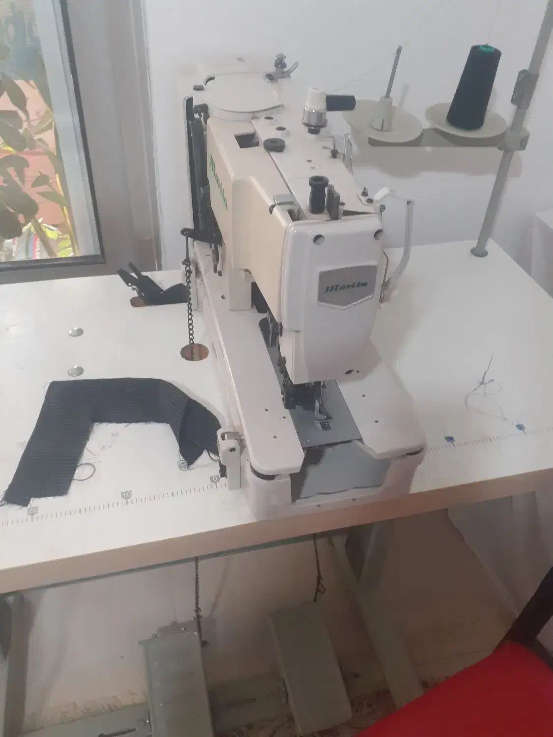 چرخ مادگی|چرخ خیاطی و ریسندگی|رباطکریم, رباطکریم|دیوار