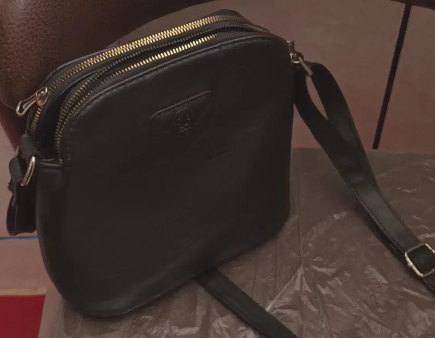 کیف|کیف، کفش، کمربند|مرودشت, تخت جمشید|دیوار