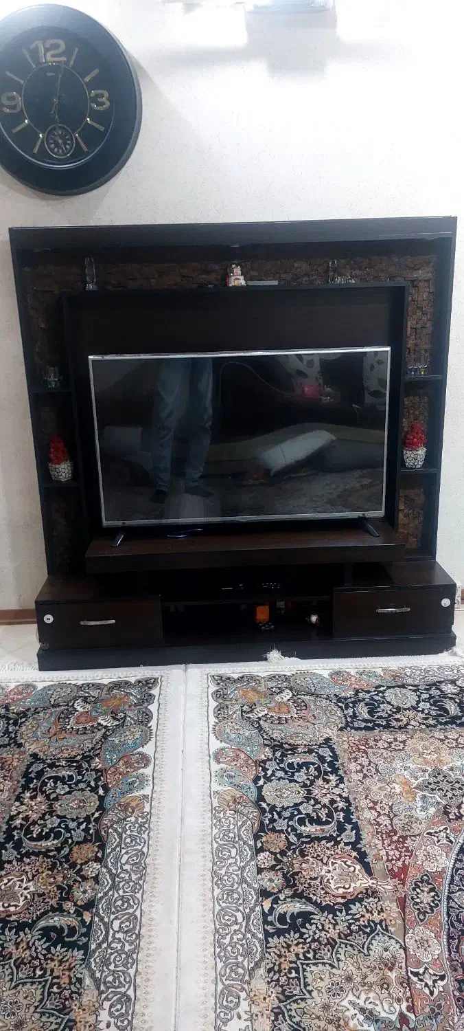 میزه تلویزیون ویک جاکفشی|میز تلویزیون|سیرجان, |دیوار