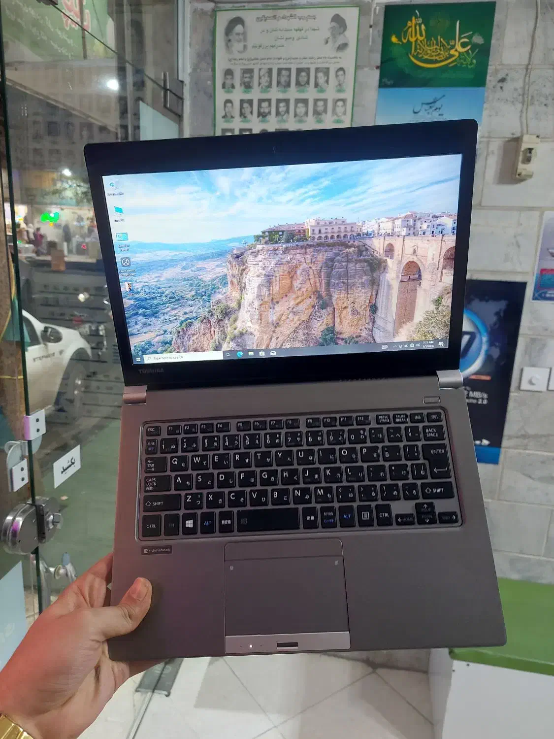 اولترابوک اصل ژاپن توشیبا i5 RAM16 SSD تمیز و سبک|رایانه همراه|کرج, گلشهر|دیوار