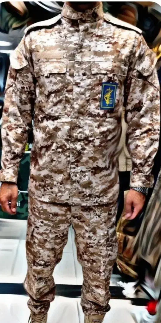 لباس نظامی|لباس|اراک, |دیوار