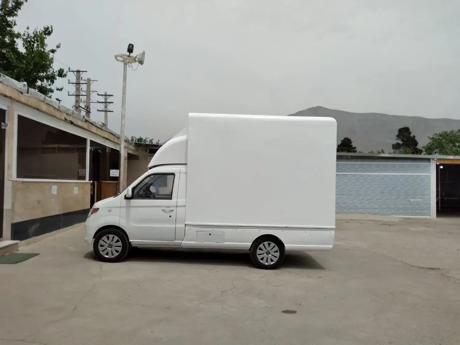 اتاق عقب هیوسو فایبرگلاس کابین استیشنی و ۲ متری|قطعات یدکی و لوازم جانبی|گرمدره, |دیوار