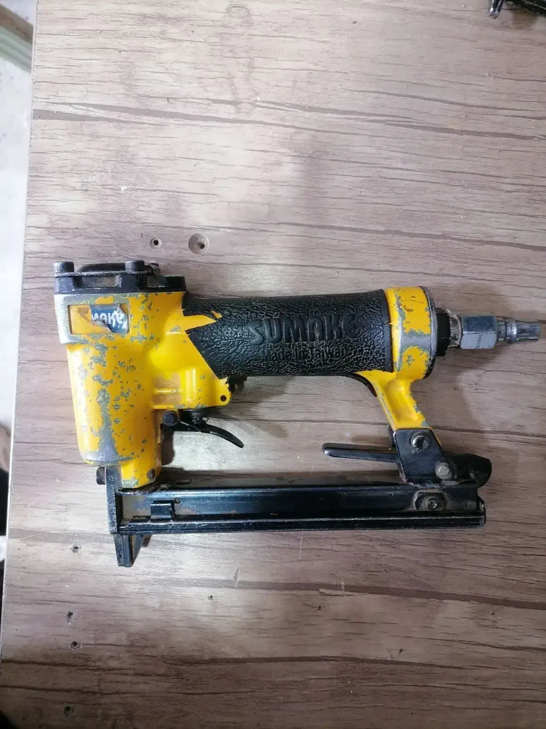 فروش تعدادی لوازم کابینت سازی دریل میخکوب تیغه|ابزارآلات|ایلام, |دیوار