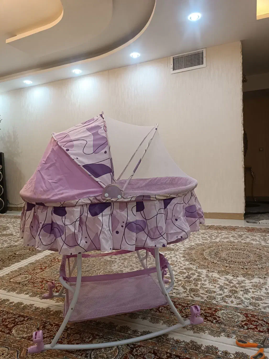 گهواره نوزاد|اسباب و اثاث بچه|سنندج, |دیوار