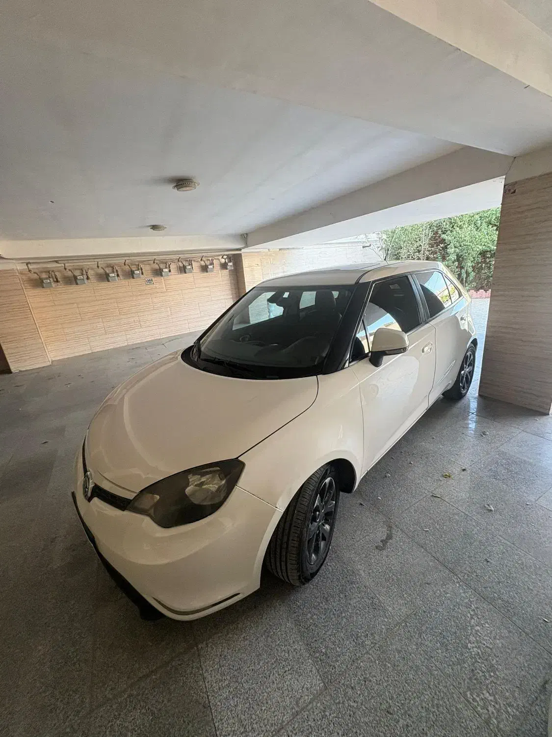 mg3 سفید بی رنگ اتومات ۲۰۱۵|خودرو سواری و وانت|تهران, سنائی|دیوار