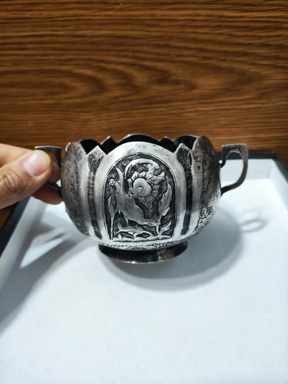 نقره قاجاری|کلکسیون اشیاء عتیقه|تهران, فلسطین (میدان انقلاب)|دیوار