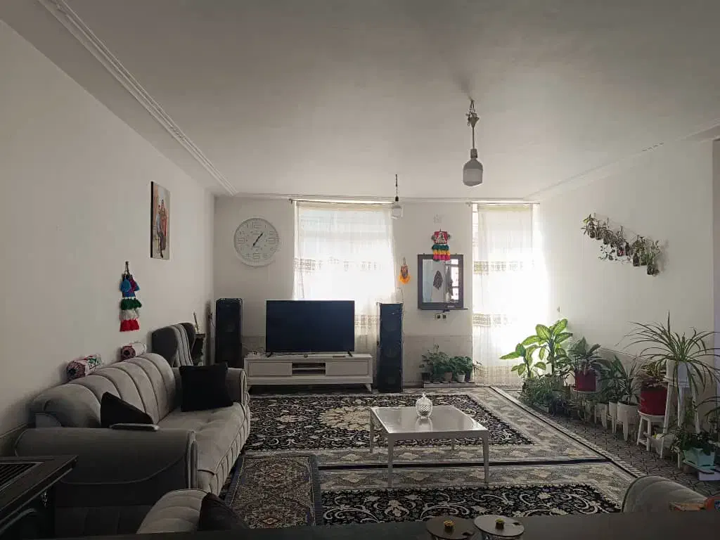 منزل دوطرفه حیاط در اکبر آباد سعادتشهر|فروش خانه و ویلا|پاسارگاد, |دیوار