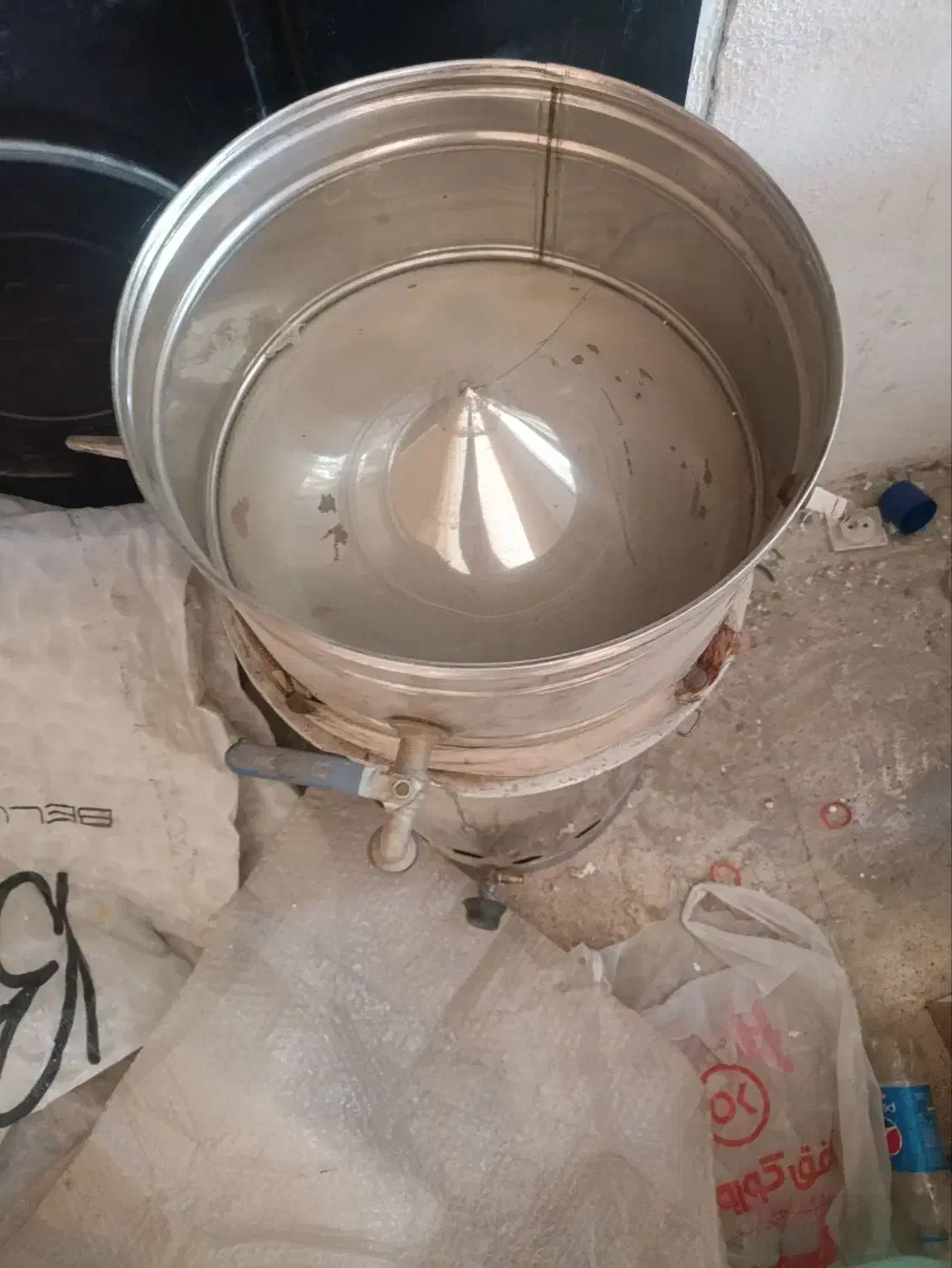 گلاب گیر یا عرق گیر۶۰لیتری|ظروف پختوپز|بومهن, |دیوار