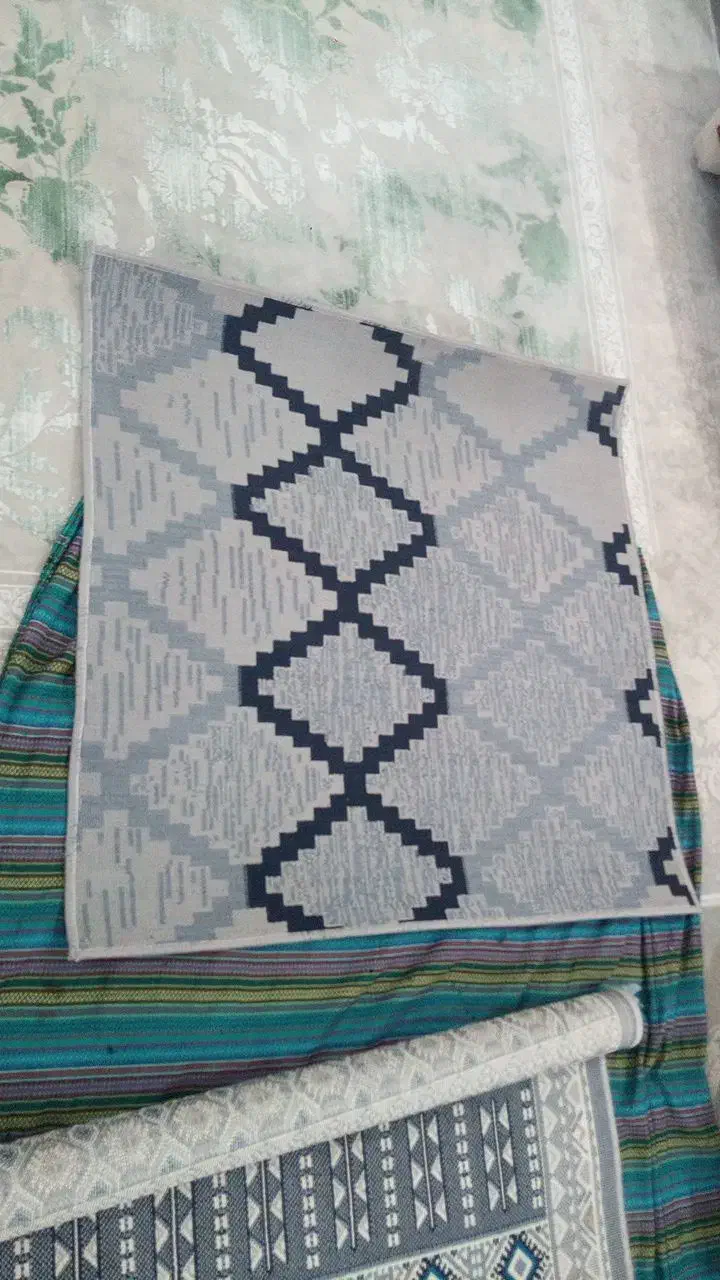 گلیم یک متری|گلیم، جاجیم، گبه|تربت جام, والفجر|دیوار