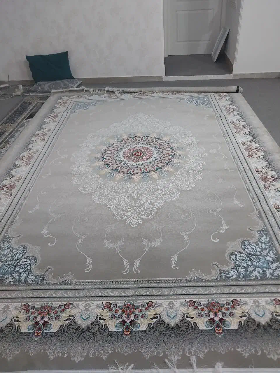 فرش ۱۲ متری و۹ متری نو آکبند صددرصد نخ|فرش|تهران, جوادیه تهرانپارس|دیوار