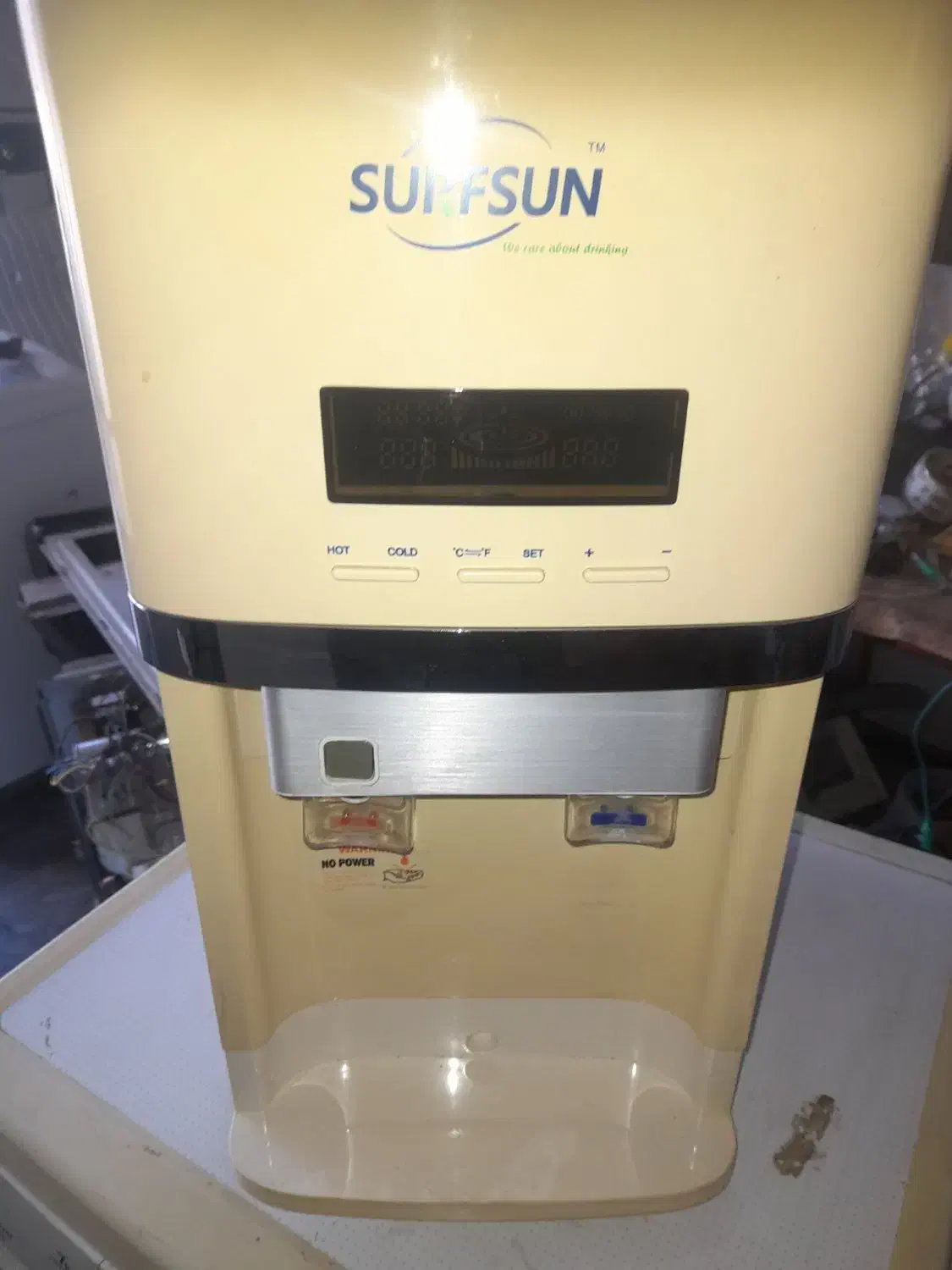 تعمیرات انواع یخچال .ماشین لباسشویی|خدمات پیشه و مهارت|نهاوند, |دیوار