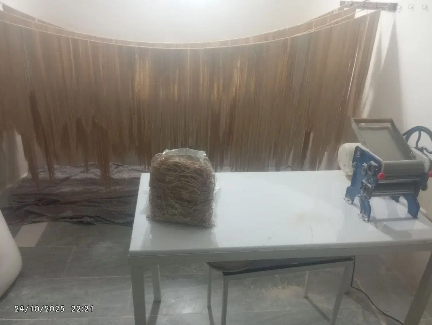 رشته پلویی وآشی|خوردنی و آشامیدنی|هامون, |دیوار