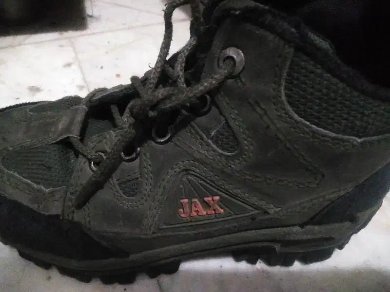 کفش بچه گانه|کیف، کفش، کمربند|اصفهان, جلالیه|دیوار