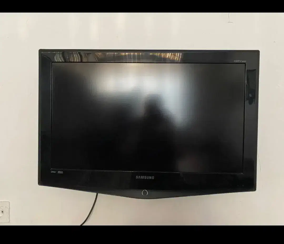تلوزیون ۳۲ سامسونگ تمیز|تلویزیون و پروژکتور|تهران, شهرک رضویه|دیوار