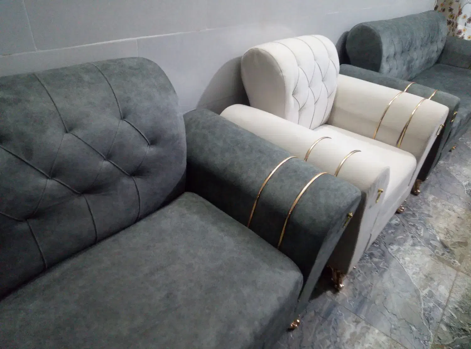 3دست مبل مخصوص جهیزیه عروس|مبلمان خانگی و میز عسلی|تربت جام, مطهری|دیوار