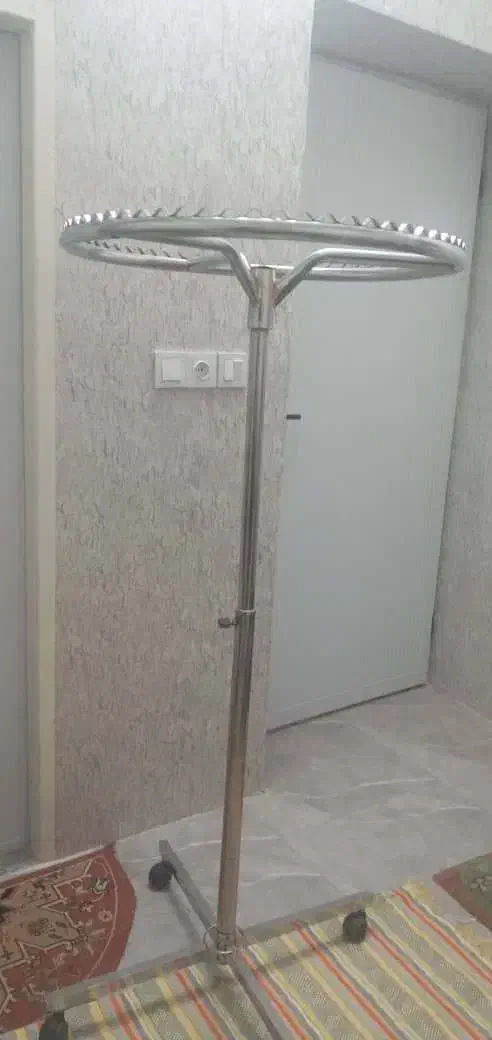 رگال گرد چراخان|بندرخت و رخت‌آویز|کرمان, |دیوار